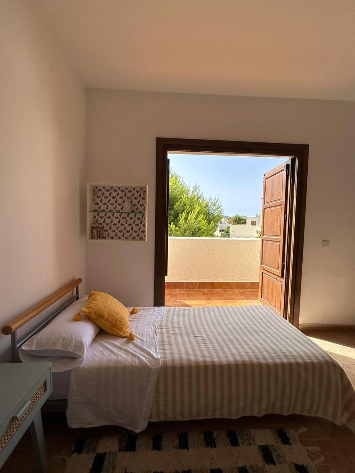 Casa Con Piscina En San Jose Sotillo Экстерьер фото